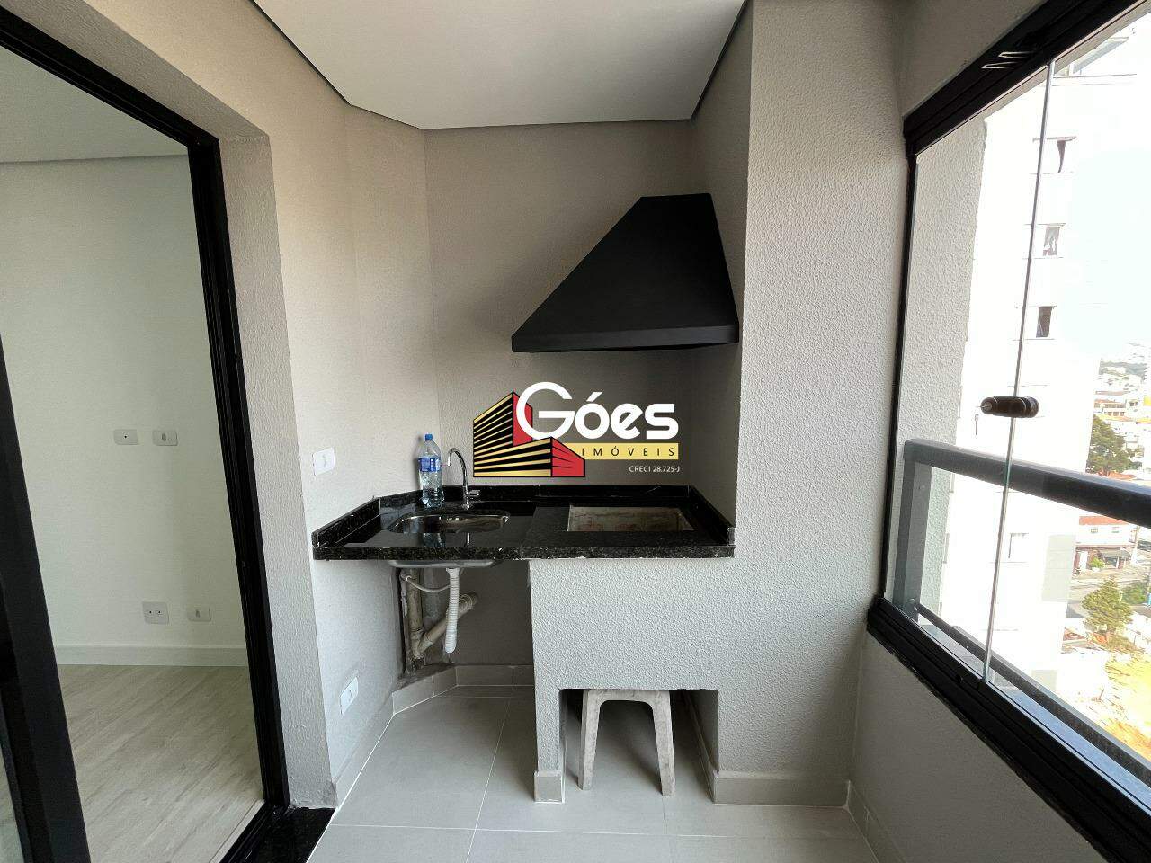 Apartamento à venda com 2 quartos, 60m² - Foto 11