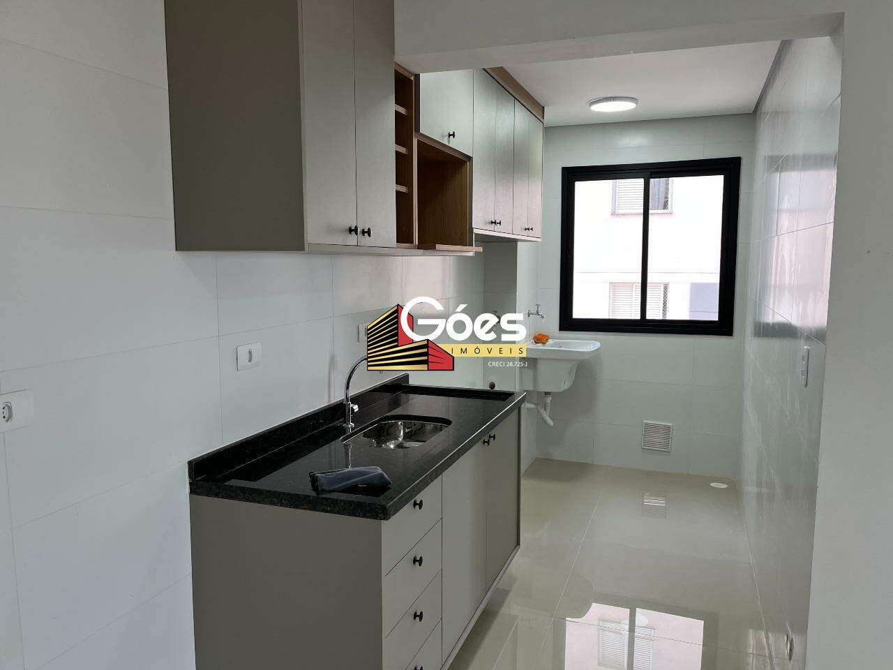 Apartamento à venda com 2 quartos, 60m² - Foto 3