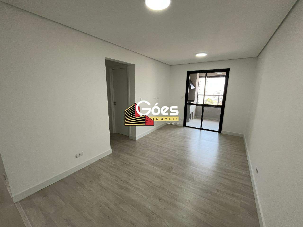 Apartamento à venda com 2 quartos, 60m² - Foto 7