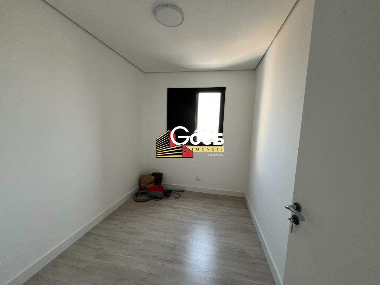 Apartamento à venda com 2 quartos, 60m² - Foto 18