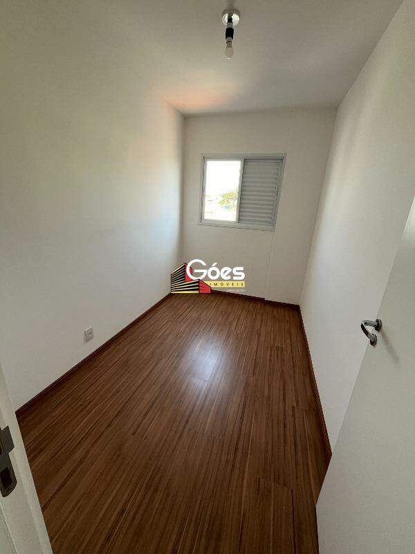 Apartamento para alugar com 2 quartos, 50m² - Foto 10