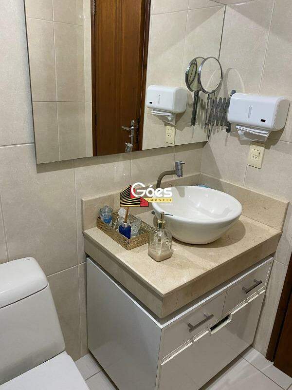 Apartamento à venda com 3 quartos, 110m² - Foto 19