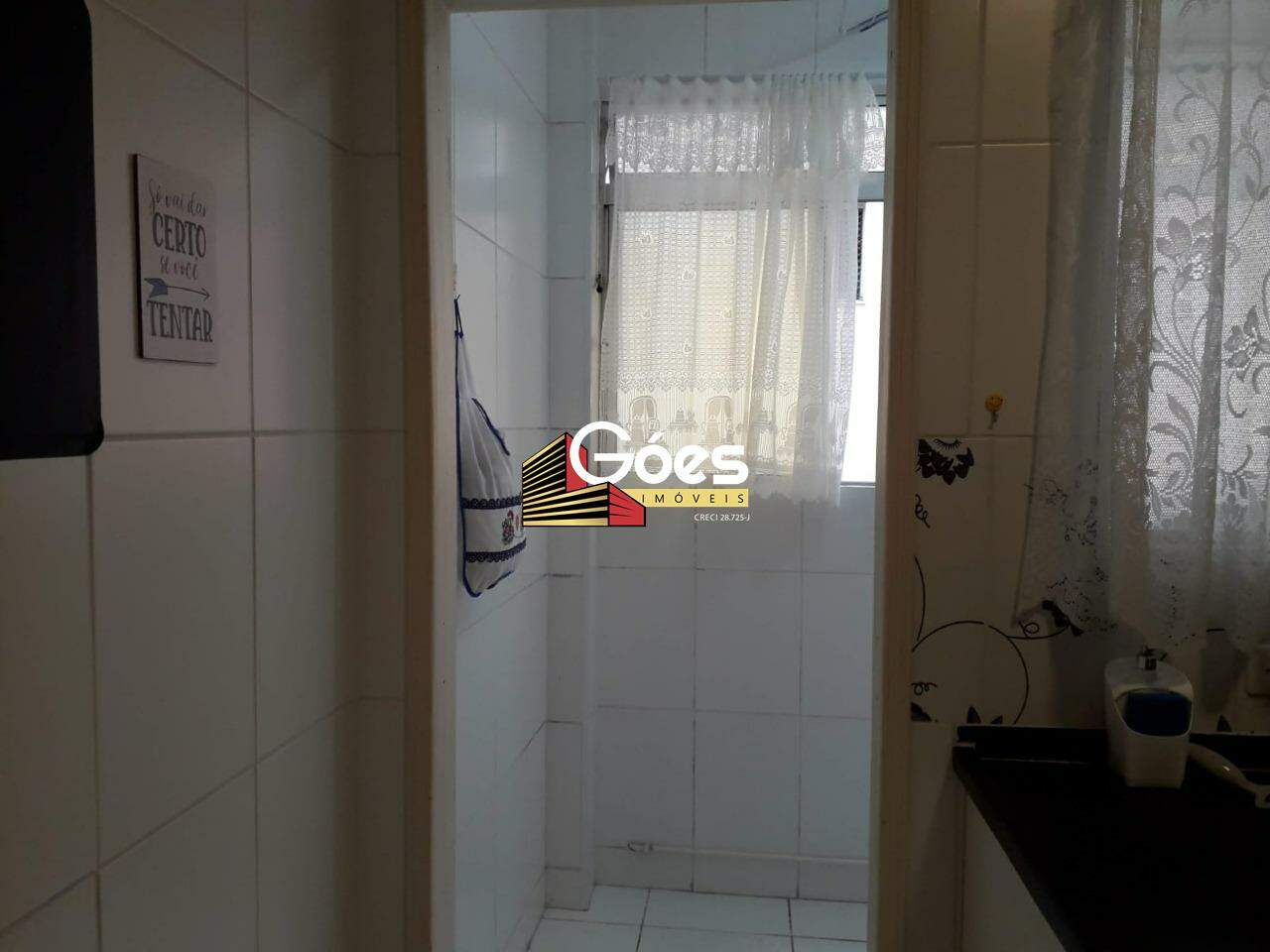 Apartamento à venda com 2 quartos, 70m² - Foto 6