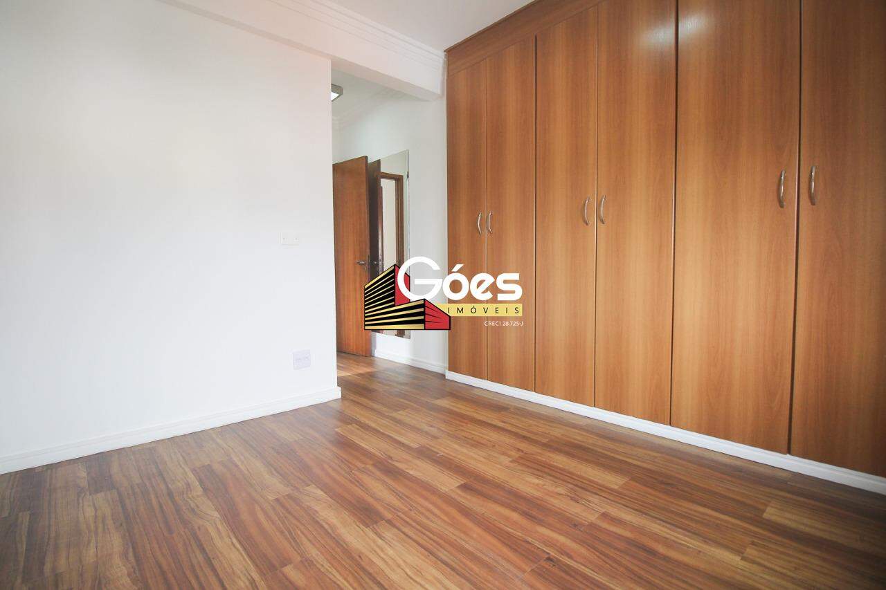 Apartamento para alugar com 2 quartos, 80m² - Foto 18