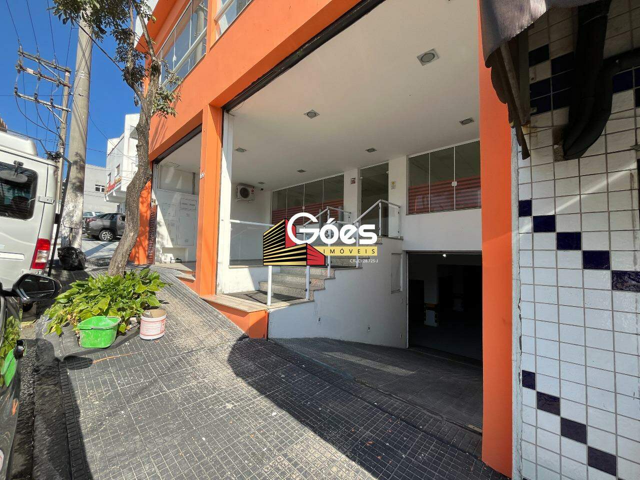 Prédio Inteiro para alugar, 670m² - Foto 2
