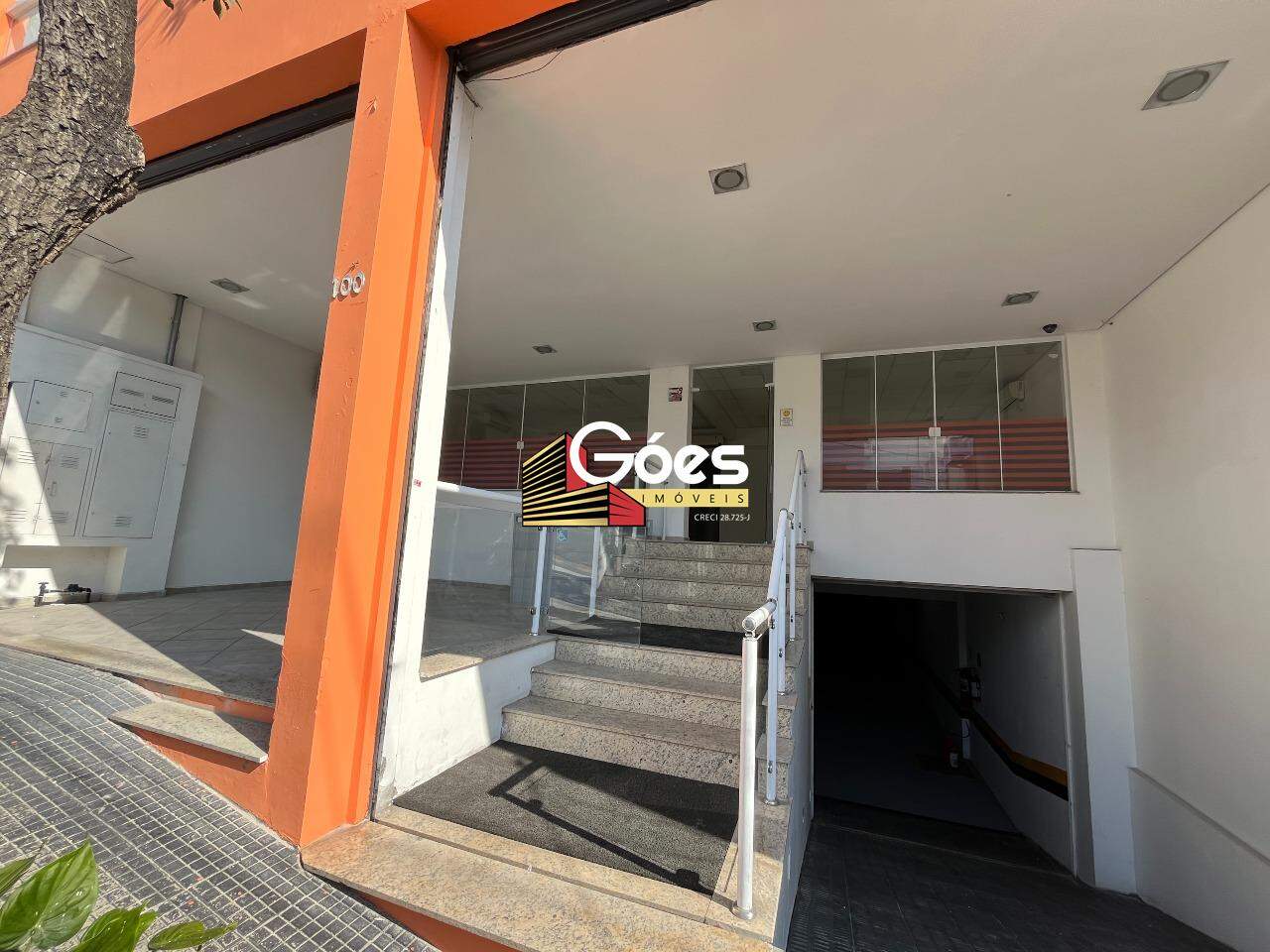 Prédio Inteiro para alugar, 670m² - Foto 3