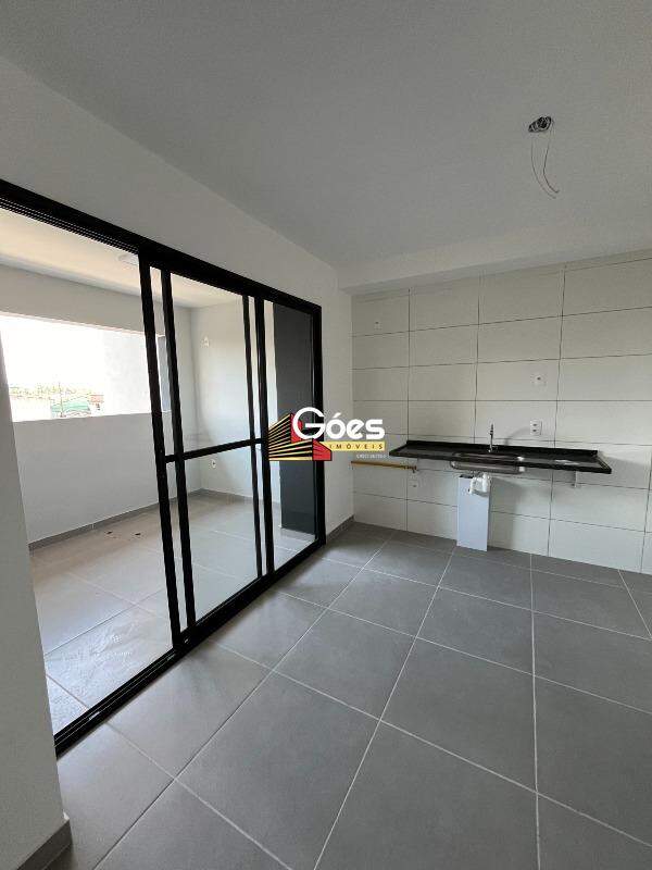 Apartamento para alugar com 2 quartos, 44m² - Foto 1