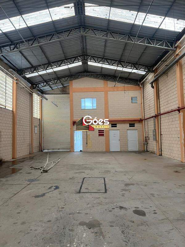 Depósito-Galpão-Armazém para alugar, 1700m² - Foto 6