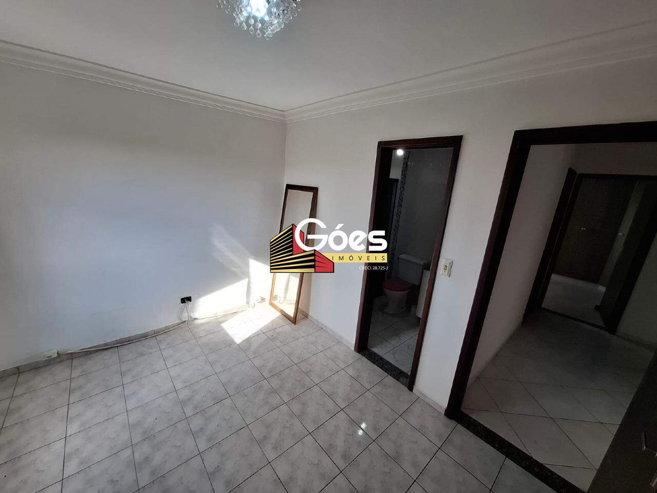 Apartamento à venda com 3 quartos, 104m² - Foto 4