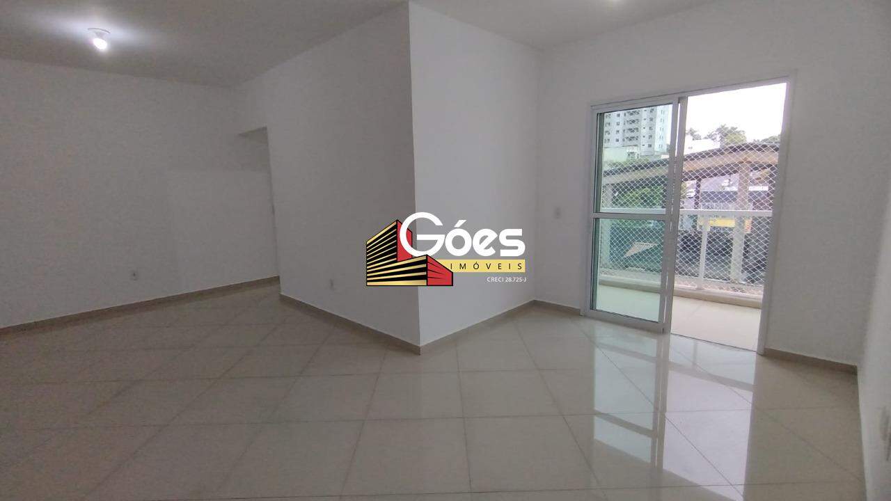 Apartamento à venda com 3 quartos, 83m² - Foto 1