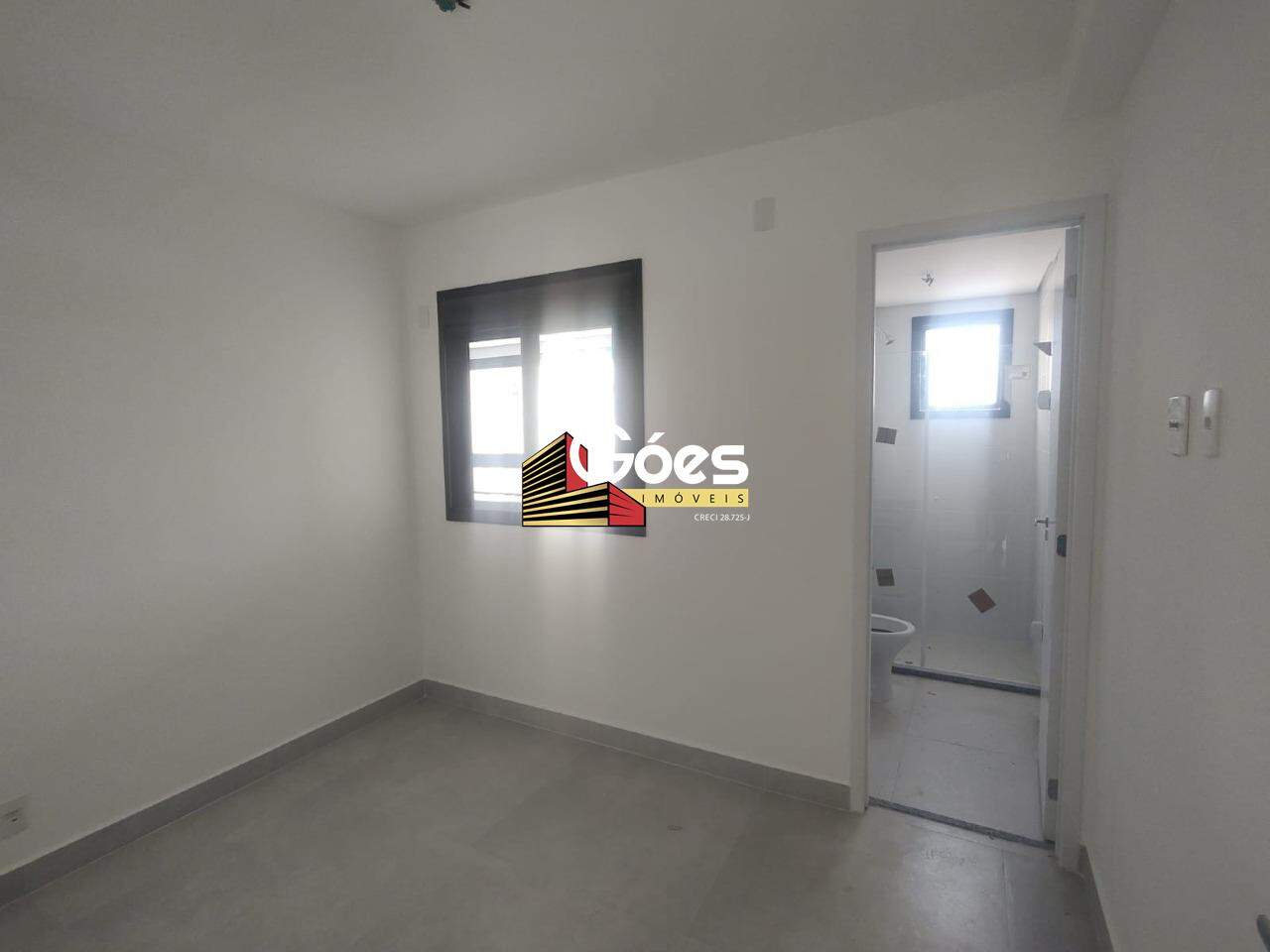 Apartamento para alugar com 3 quartos, 101m² - Foto 19