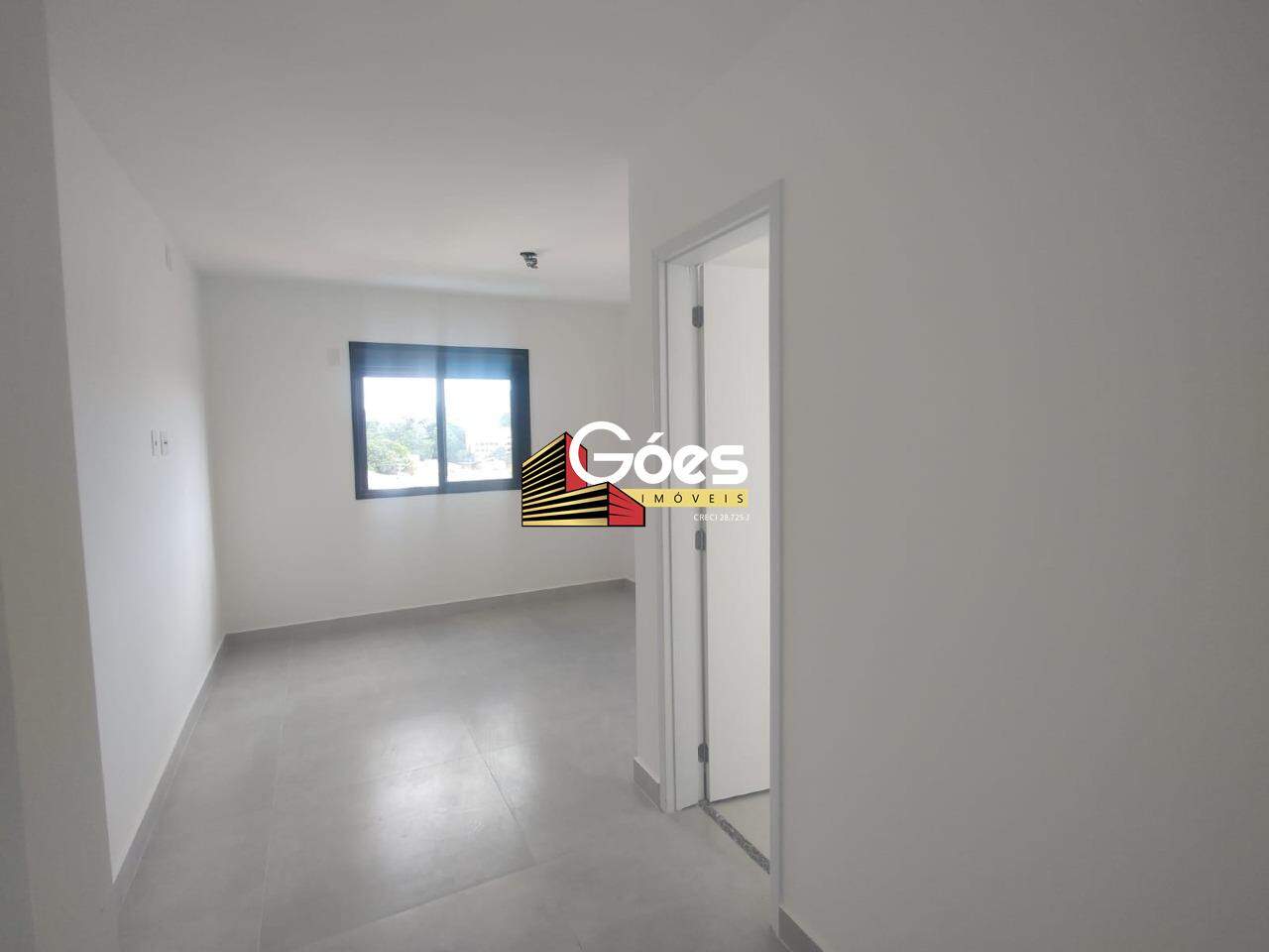 Apartamento para alugar com 3 quartos, 101m² - Foto 10