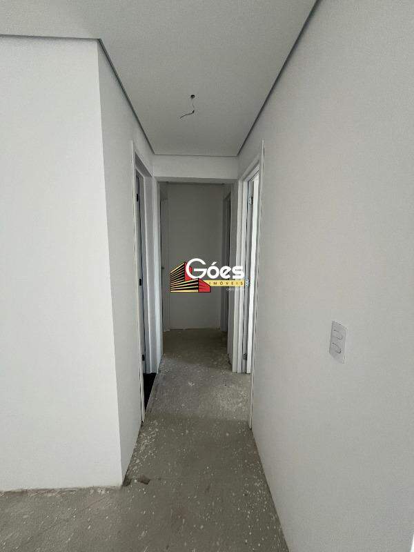 Apartamento para alugar com 3 quartos, 76m² - Foto 14