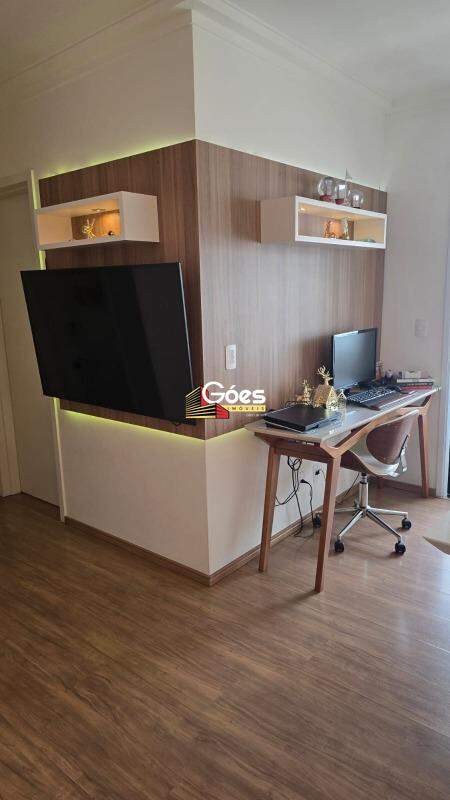 Apartamento para alugar com 2 quartos, 67m² - Foto 3