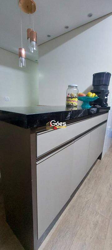 Apartamento à venda em Vila Falchi: 