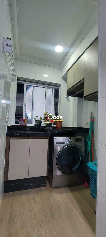Apartamento à venda em Vila Falchi: 