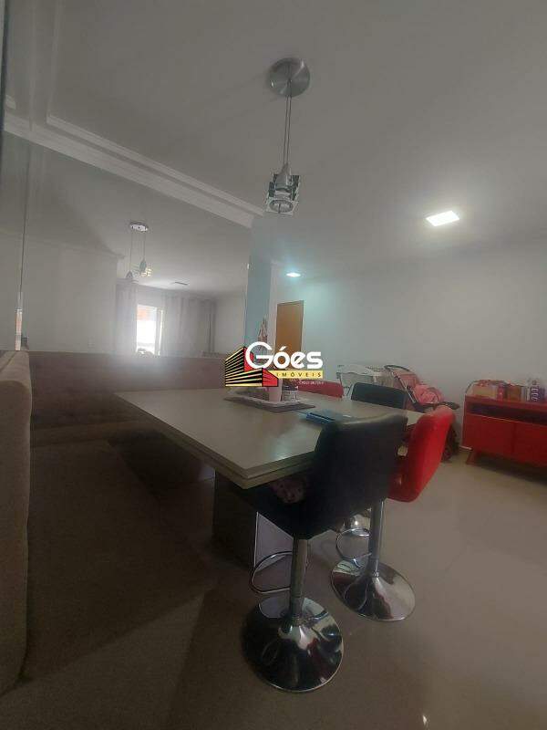Apartamento à venda com 3 quartos, 88m² - Foto 9