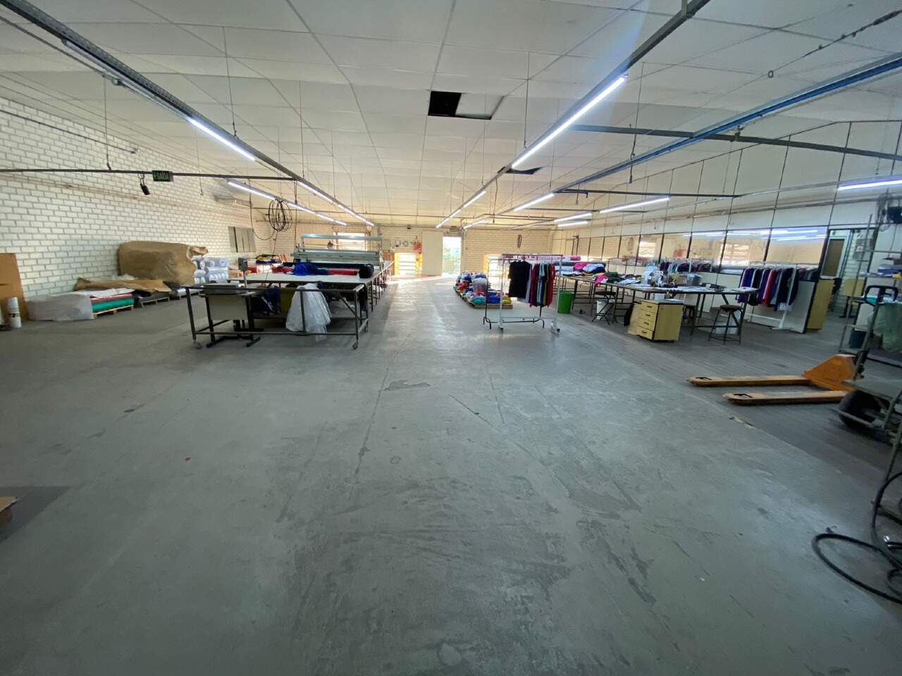 Galpão / Depósito / Armazém de 900m² no bairro Jardim Maluche, em Brusque | Eu Corretor