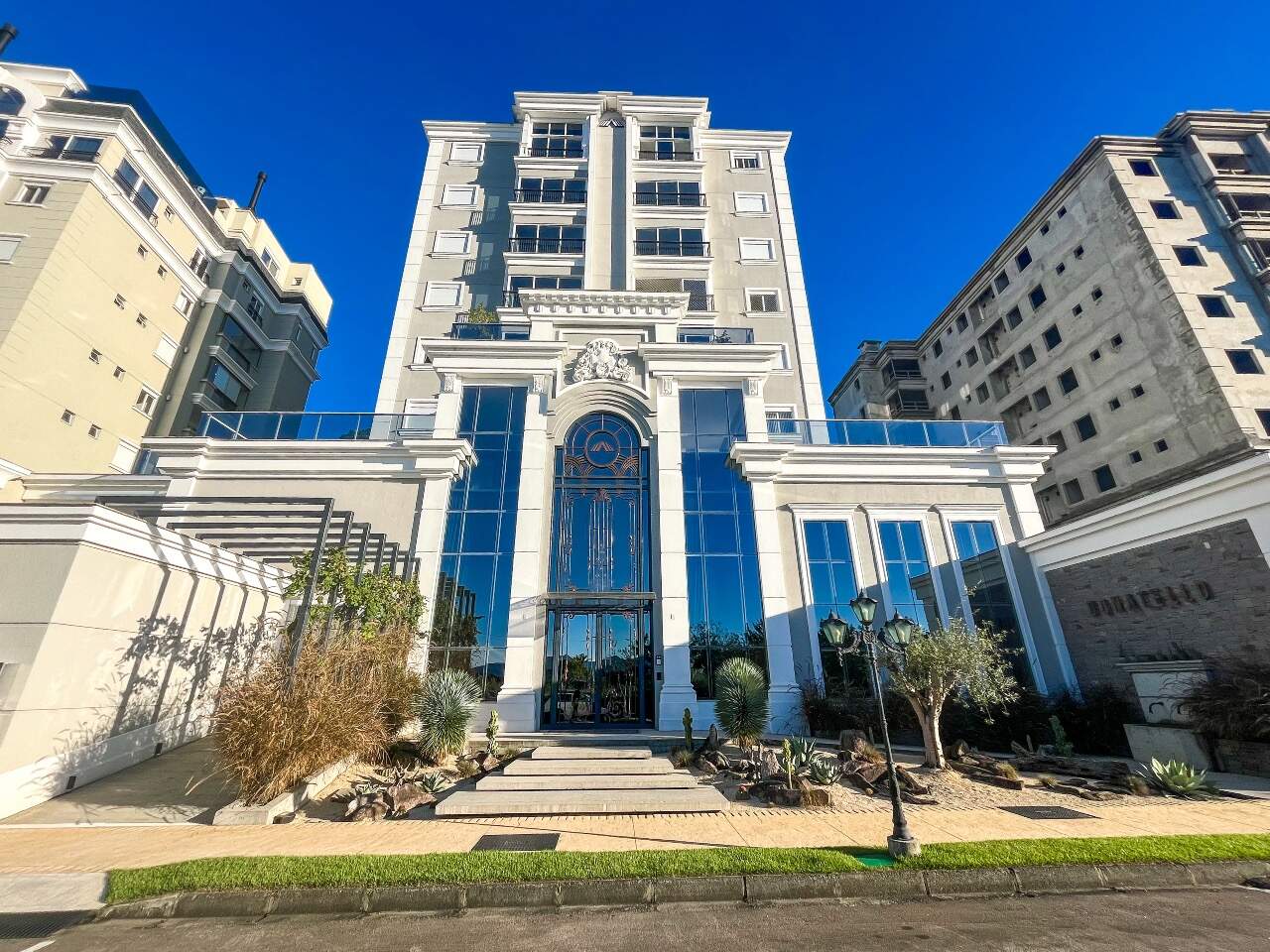 Apartamento à venda no Souza Cruz: 