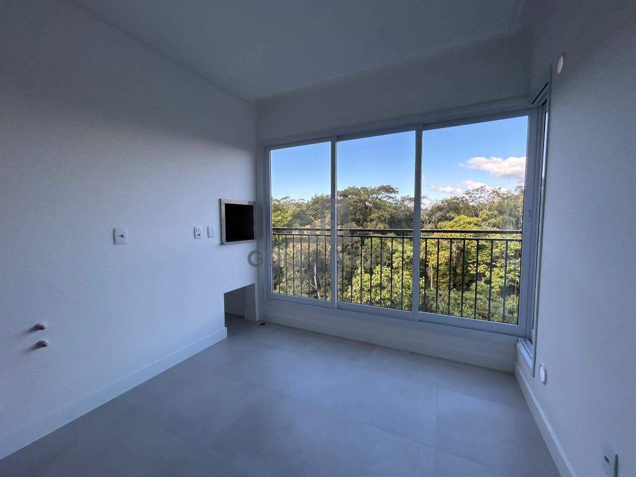 Apartamento à venda no Souza Cruz: 