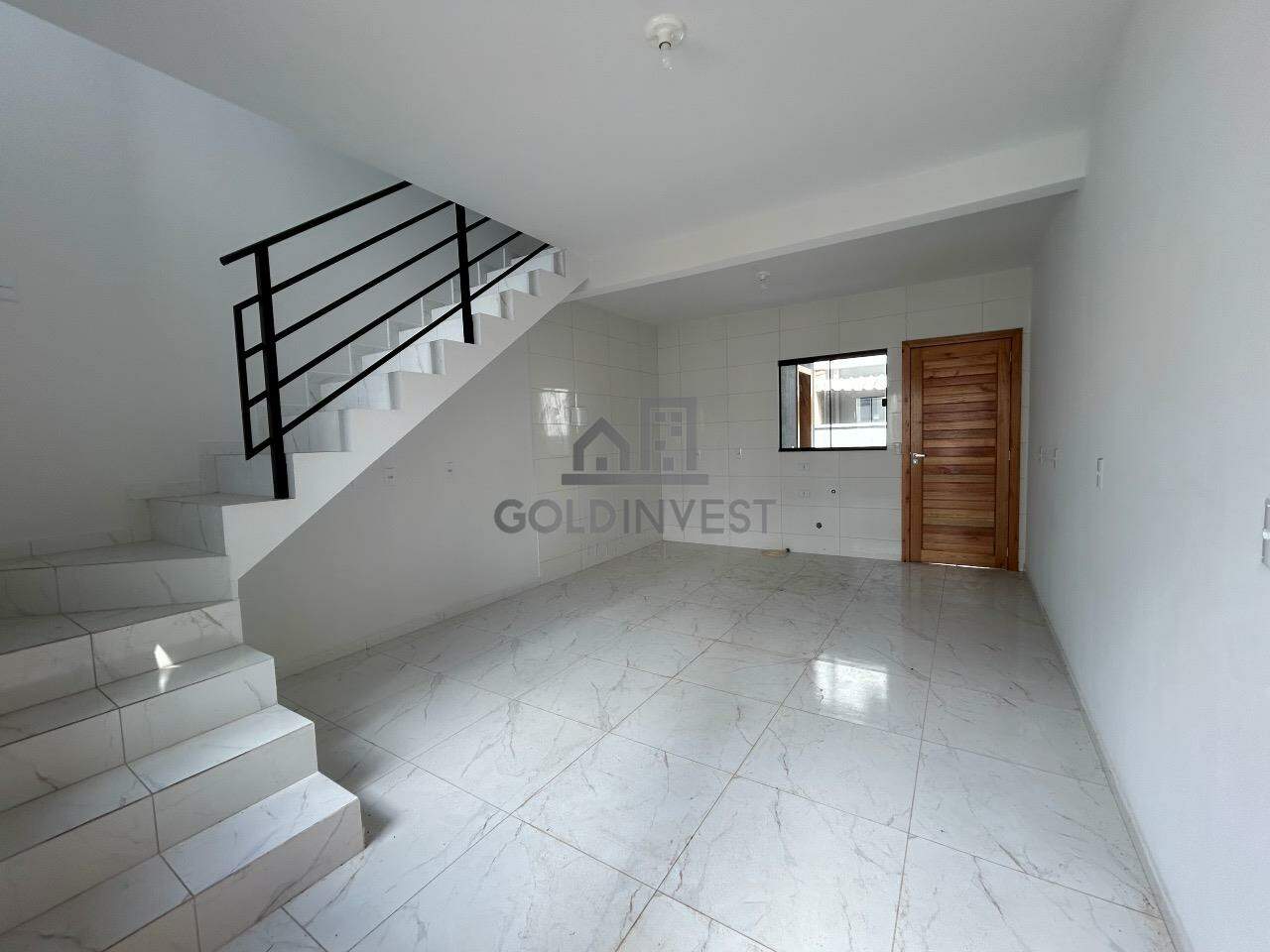 Casa à venda no Primeiro de Maio: 