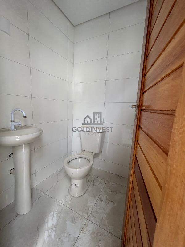 Casa à venda no Primeiro de Maio: 