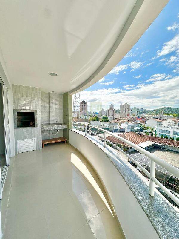 Apartamento de 3 quartos, 105m² no bairro Centro, em Brusque | Eu Corretor