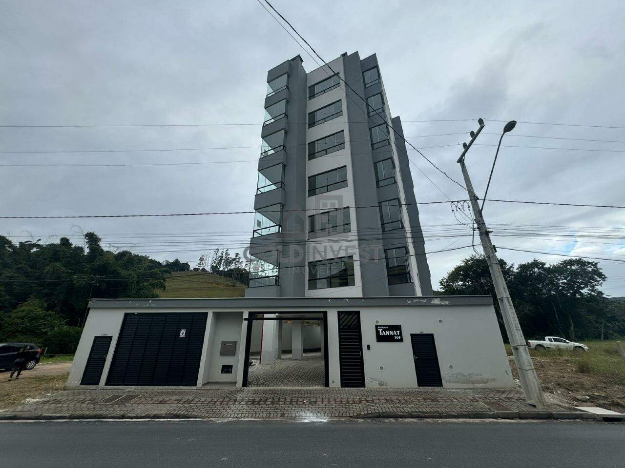Apartamento com 2 quartos no bairro Tomaz Coelho!!!