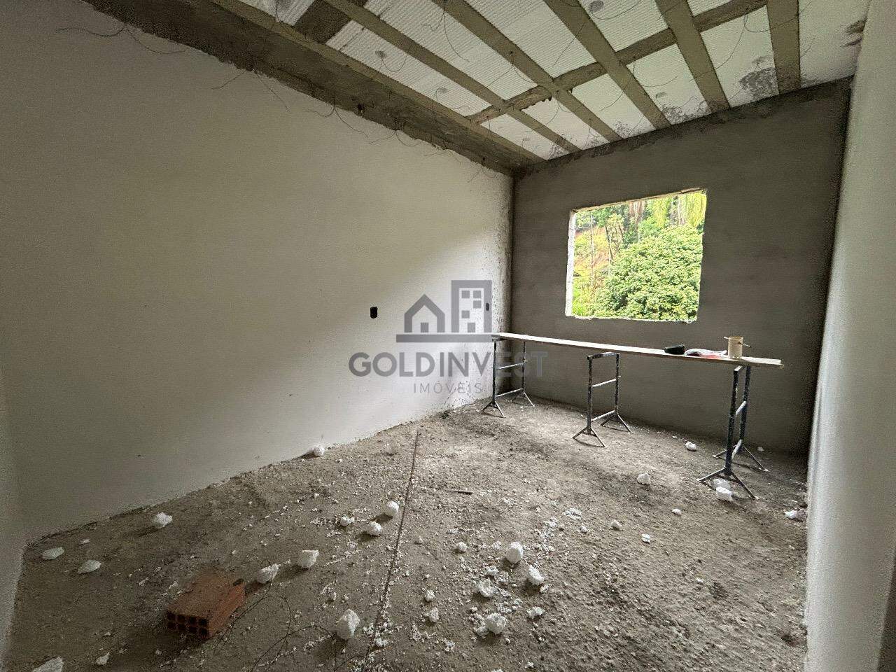 Apartamento à venda no Azambuja: 