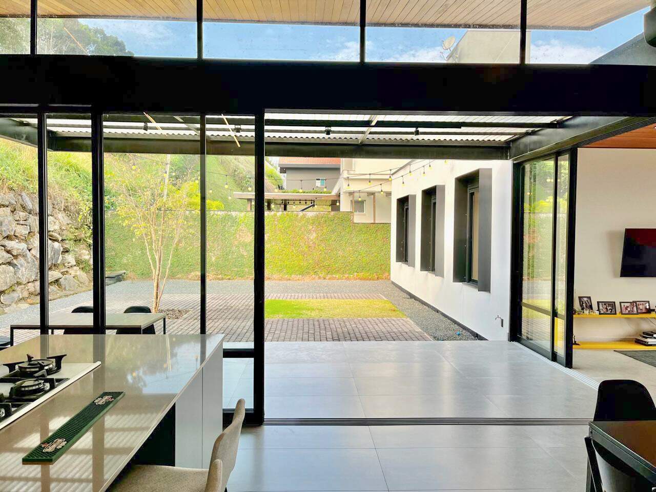 Casa de 3 quartos, 212m² no bairro imigrantes, em Guabiruba | Eu Corretor
