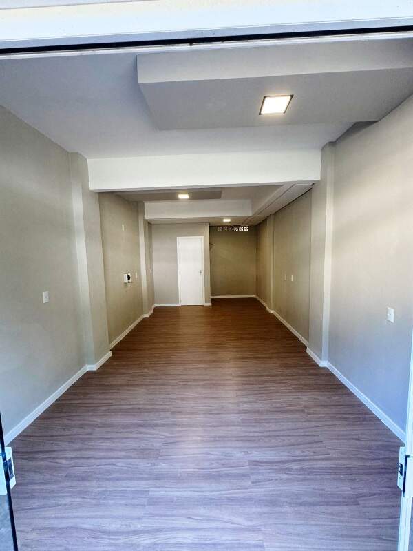 Loja / Salão / Ponto Comercial de 28m² no bairro Centro, em Brusque | Eu Corretor