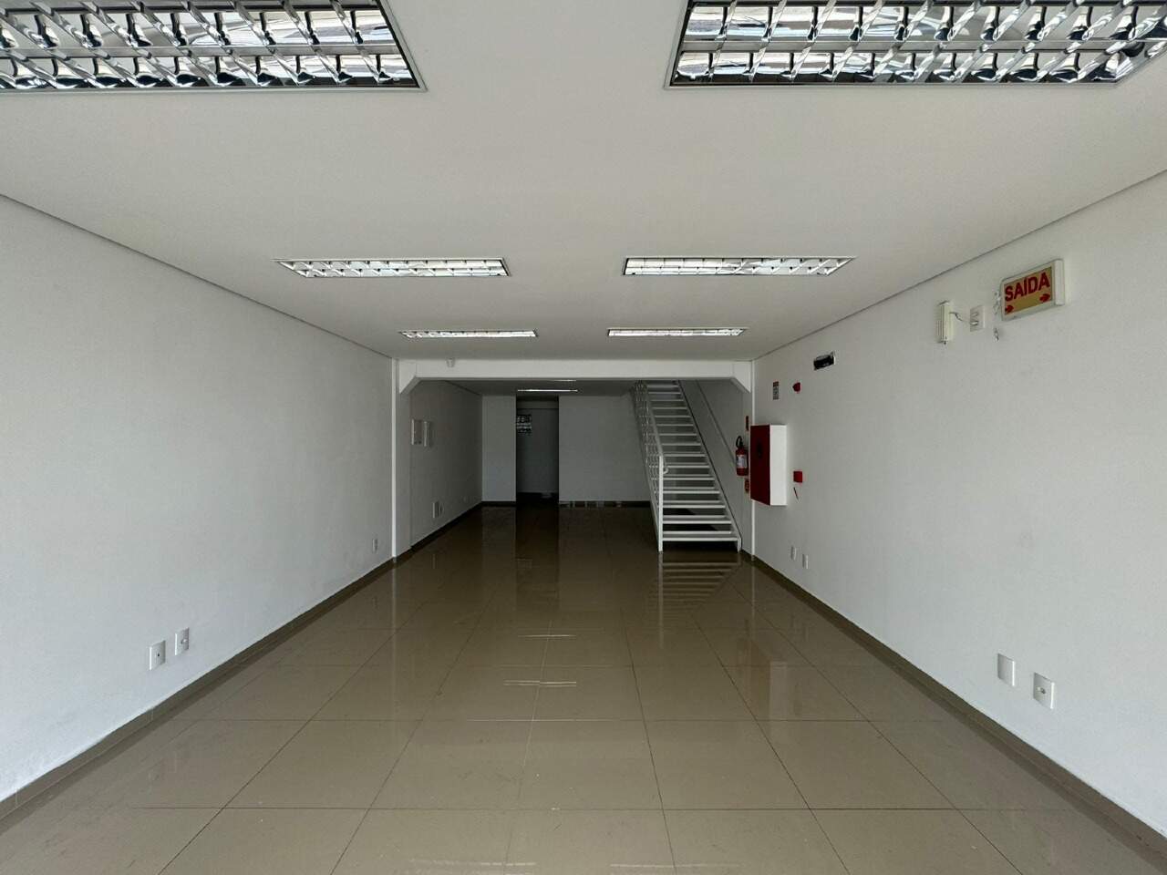 Loja / Salão / Ponto Comercial de 129m² no bairro Souza Cruz, em Brusque | Eu Corretor