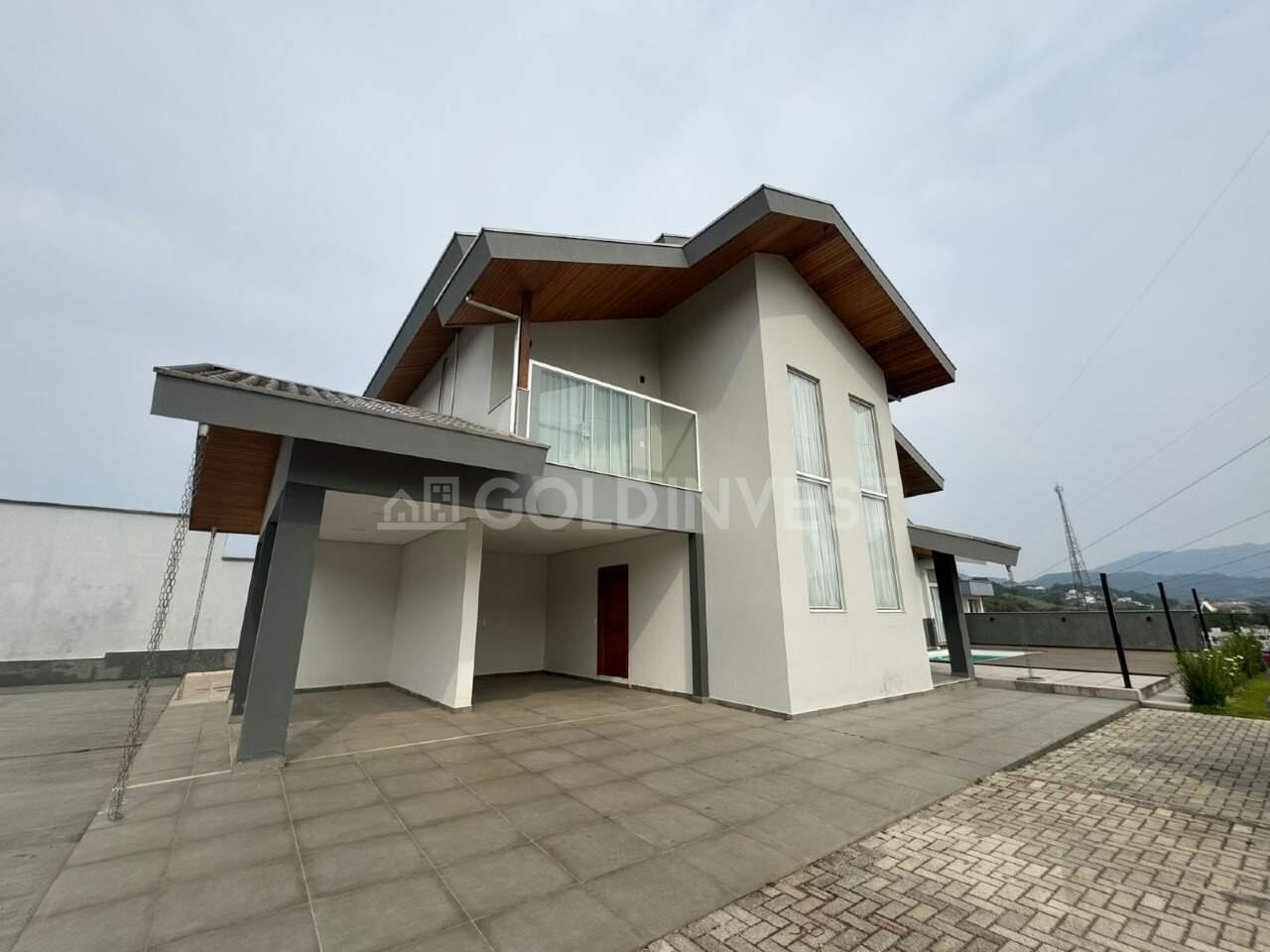 Casa de 3 quartos, 300m² no bairro Dom Joaquim, em Brusque | Eu Corretor