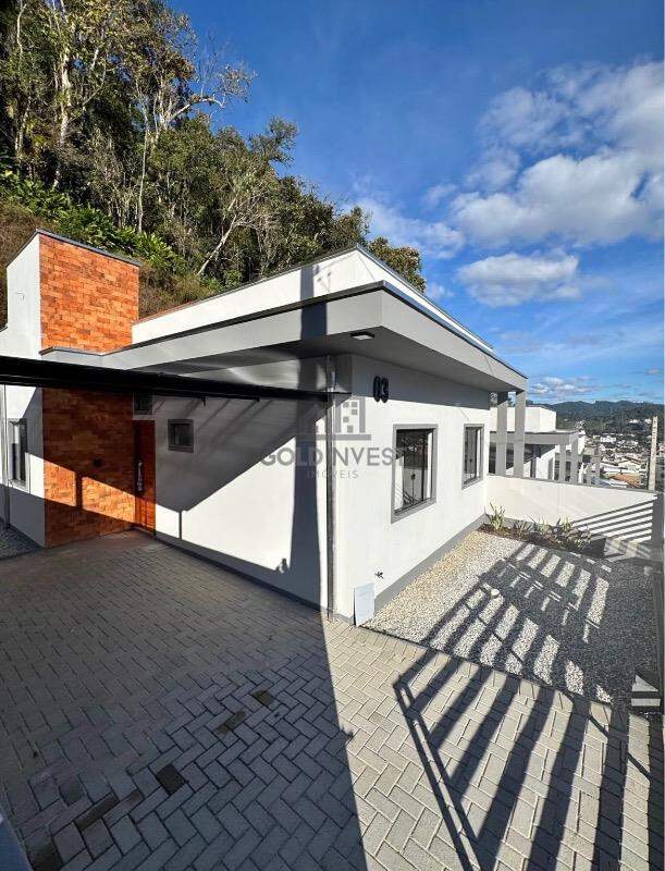 Casa de 3 quartos, 88m² no bairro CENTRO, em Guabiruba | Eu Corretor