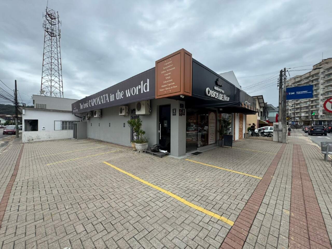 Loja / Salão / Ponto Comercial de 105m² no bairro Centro I, em Brusque | Eu Corretor