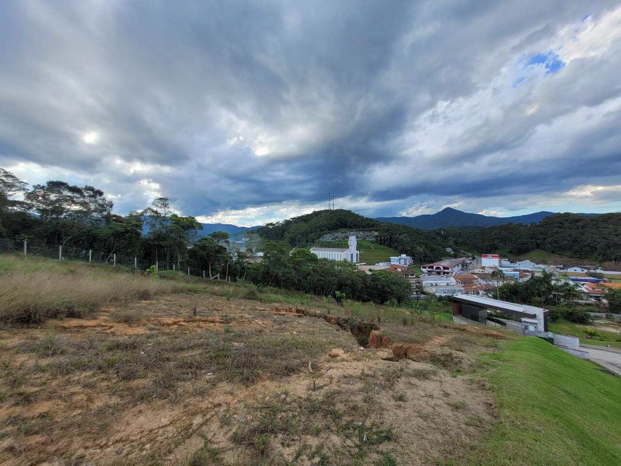 Lote/Terreno de 613m² no bairro CENTRO, em Guabiruba | Eu Corretor