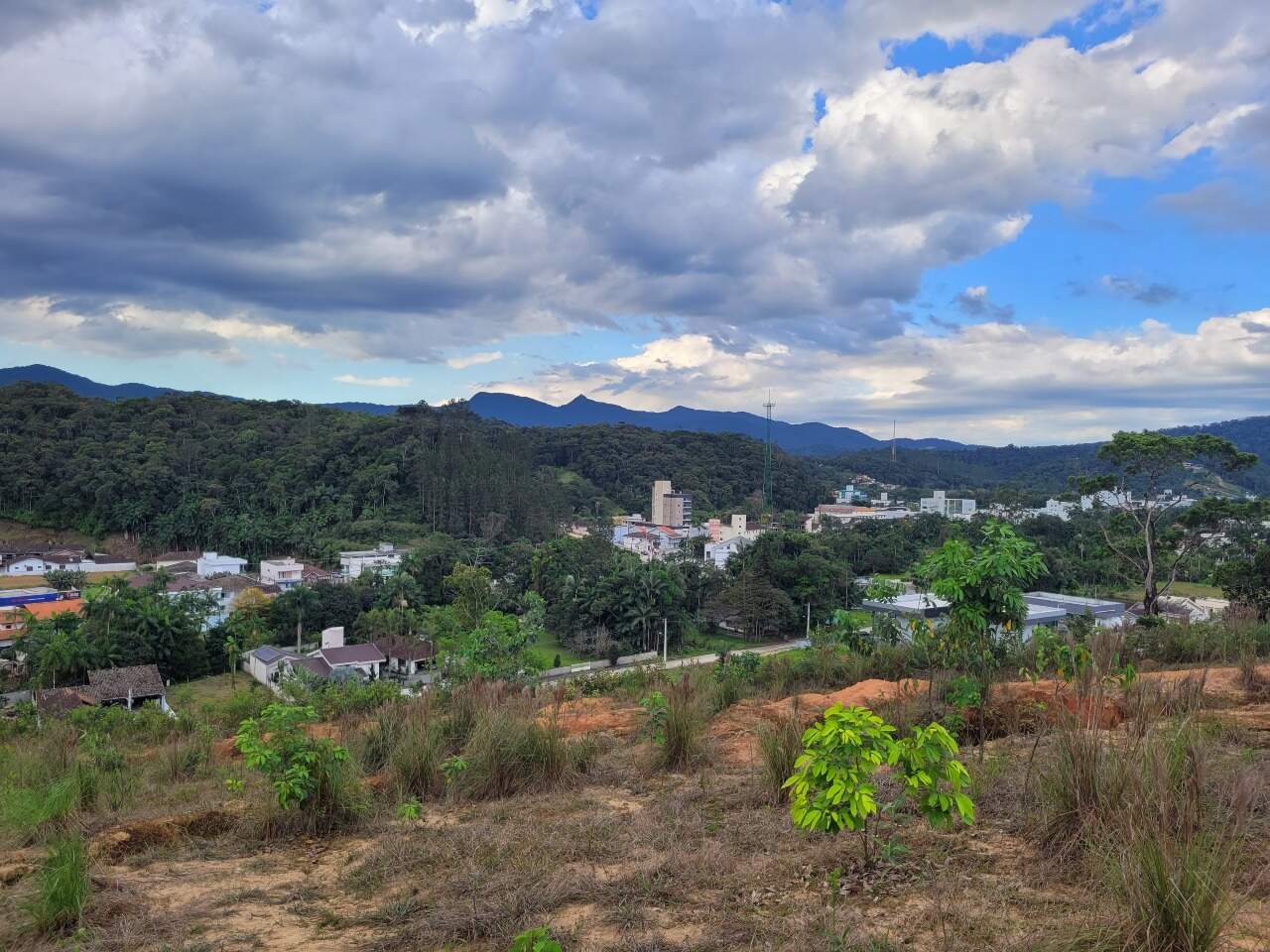 Lote/Terreno de 613m² no bairro CENTRO, em Guabiruba | Eu Corretor