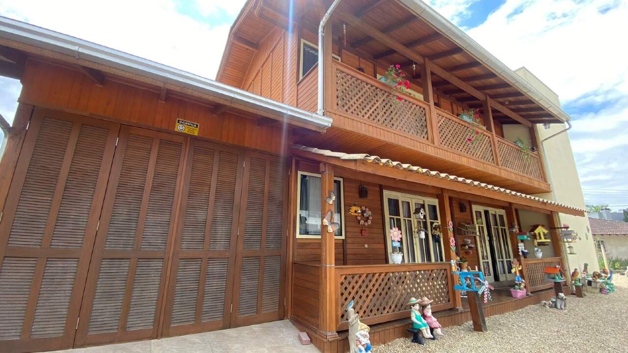 Casa à venda no Lorena: 