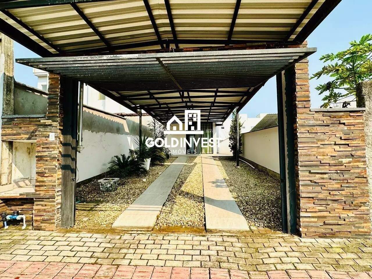 Casa para aluguel no Limoeiro: 