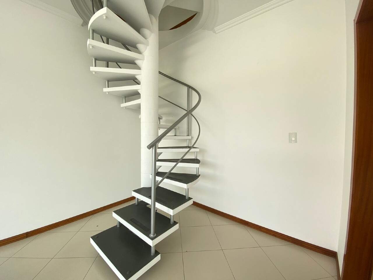 Loja / Salão / Ponto Comercial de 50m² no bairro Centro I, em Brusque | Eu Corretor