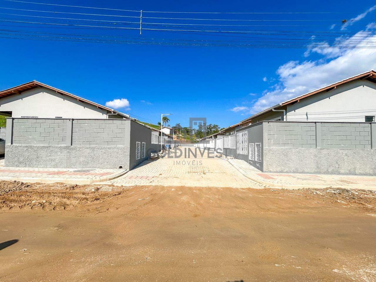 Casa à venda no São Pedro: 