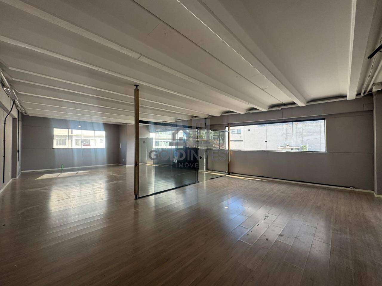 Loja / Salão / Ponto Comercial de 100m² no bairro São Luiz, em Brusque | Eu Corretor