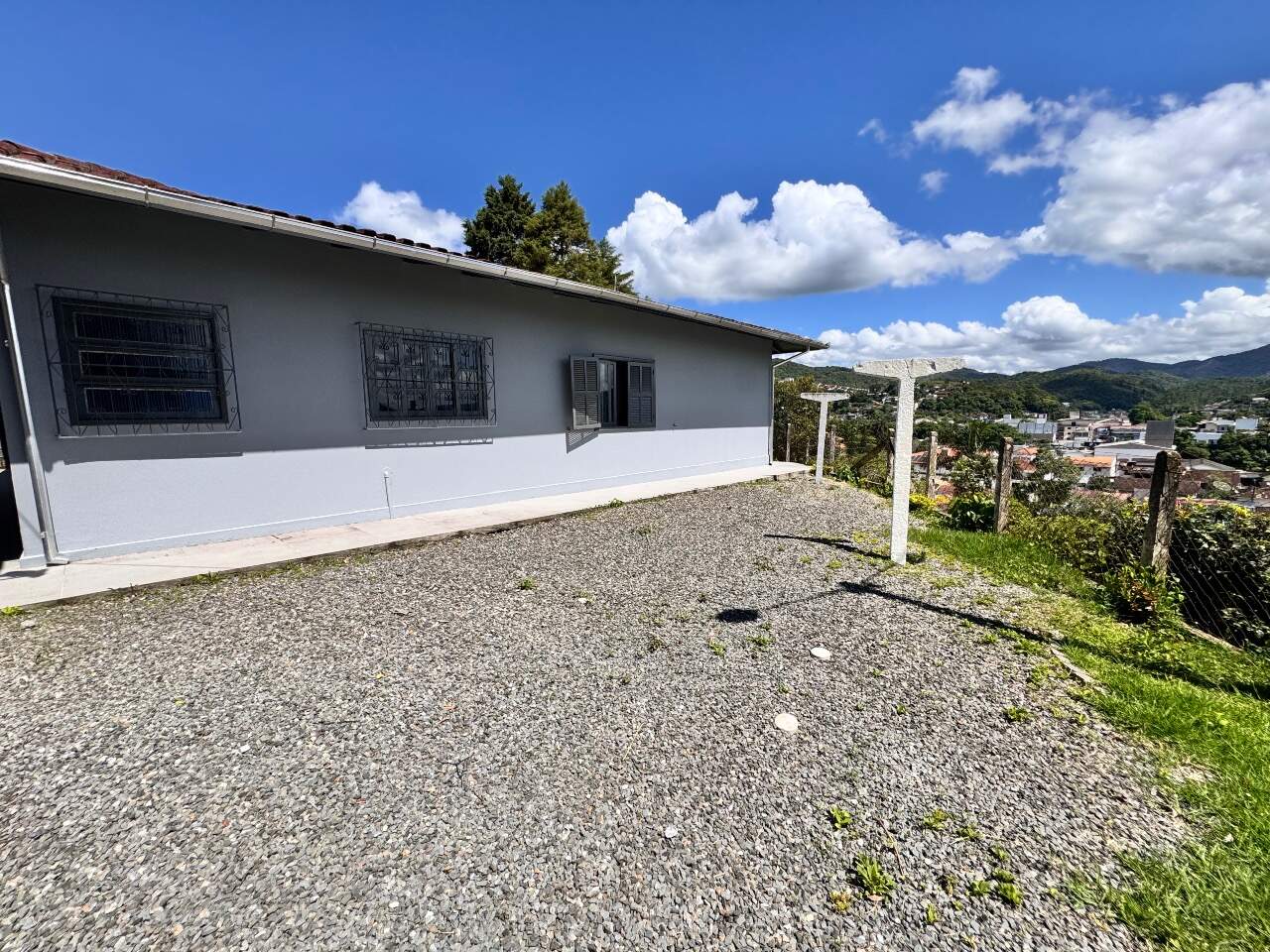 Casa de 5 quartos, 162m² no bairro Primeiro de Maio, em Brusque | Eu Corretor