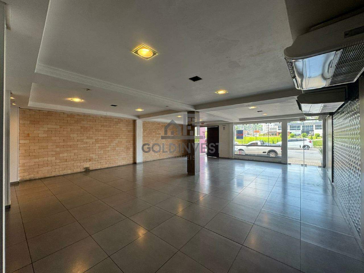 Loja / Salão / Ponto Comercial de 220m² no bairro Centro I, em Brusque | Eu Corretor