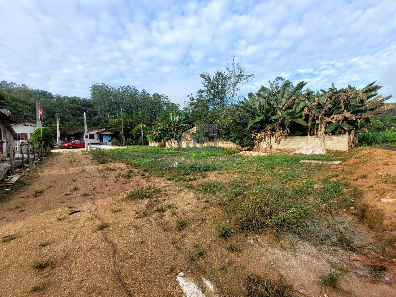 Terreno à venda no Guabiruba Sul: 