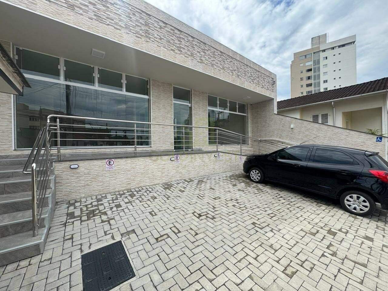 Loja / Salão / Ponto Comercial de 32m² no bairro São Luiz, em Brusque | Eu Corretor