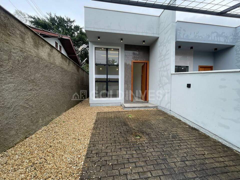 Casa à venda no Dom Joaquim: 
