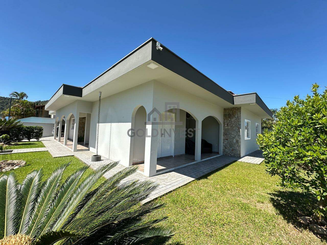 Casa para aluguel no Jardim Maluche: 