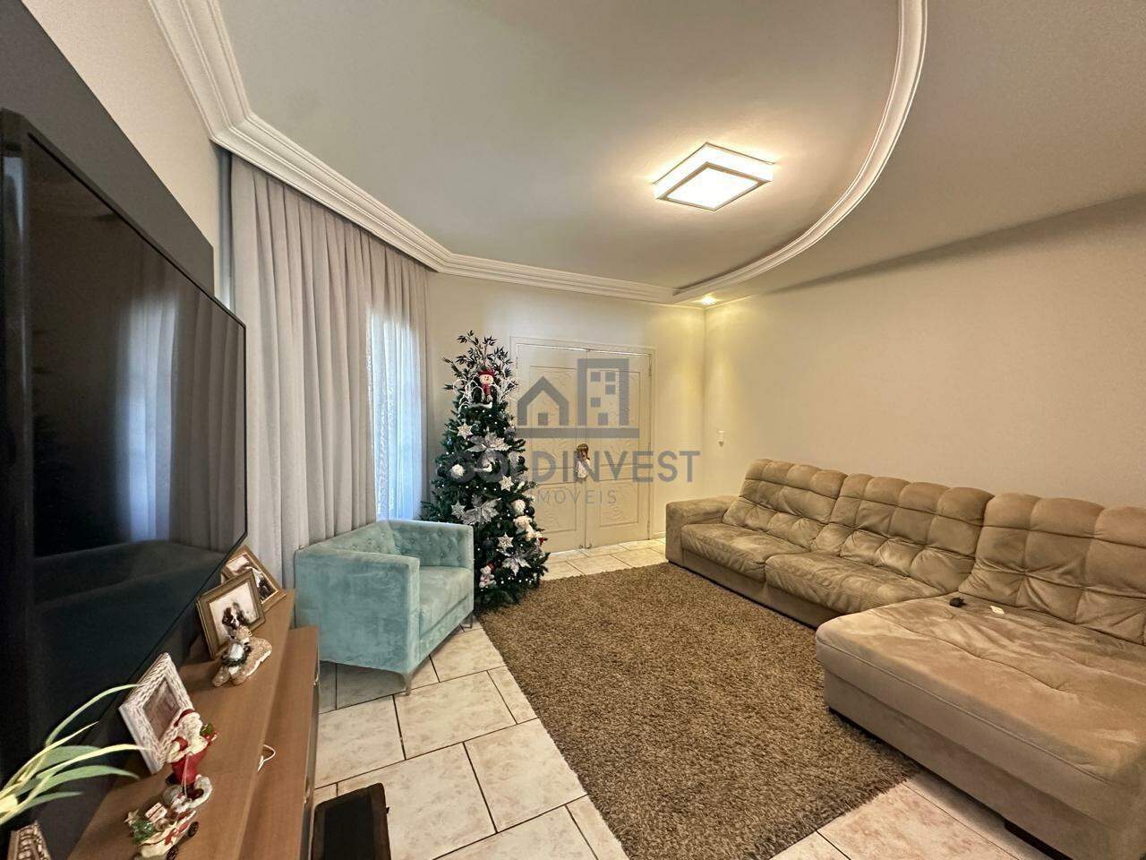 Casa para aluguel no Jardim Maluche: 