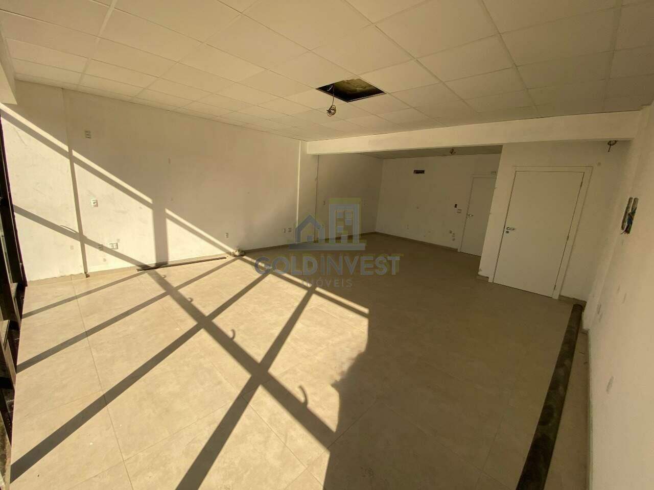 Sala Comercial para aluguel no Souza Cruz: 